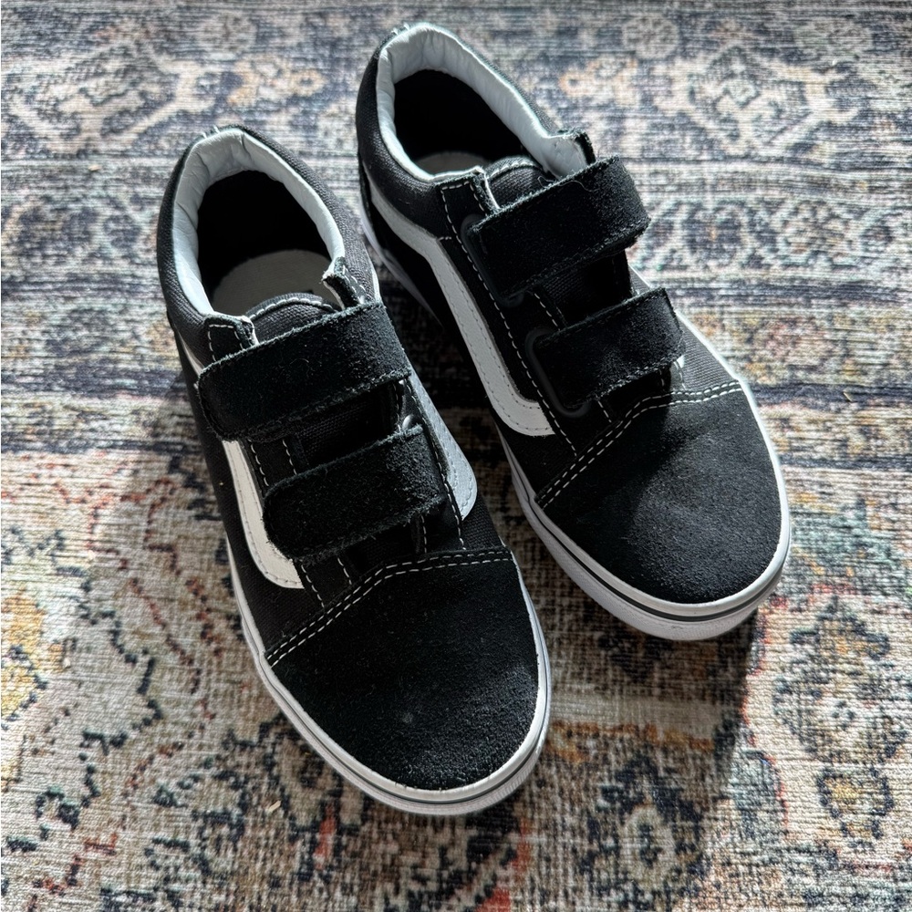 Boys classic Vans